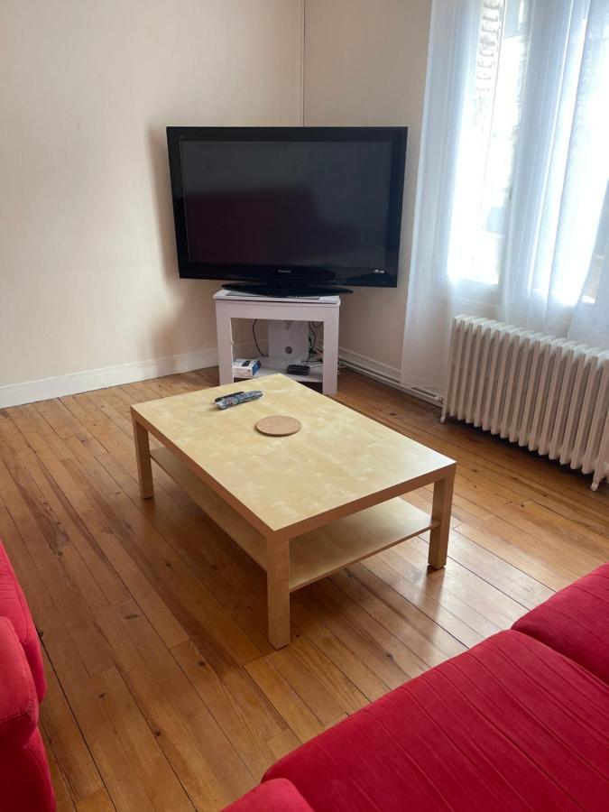 Apartamento Erliz Noyon Exterior foto